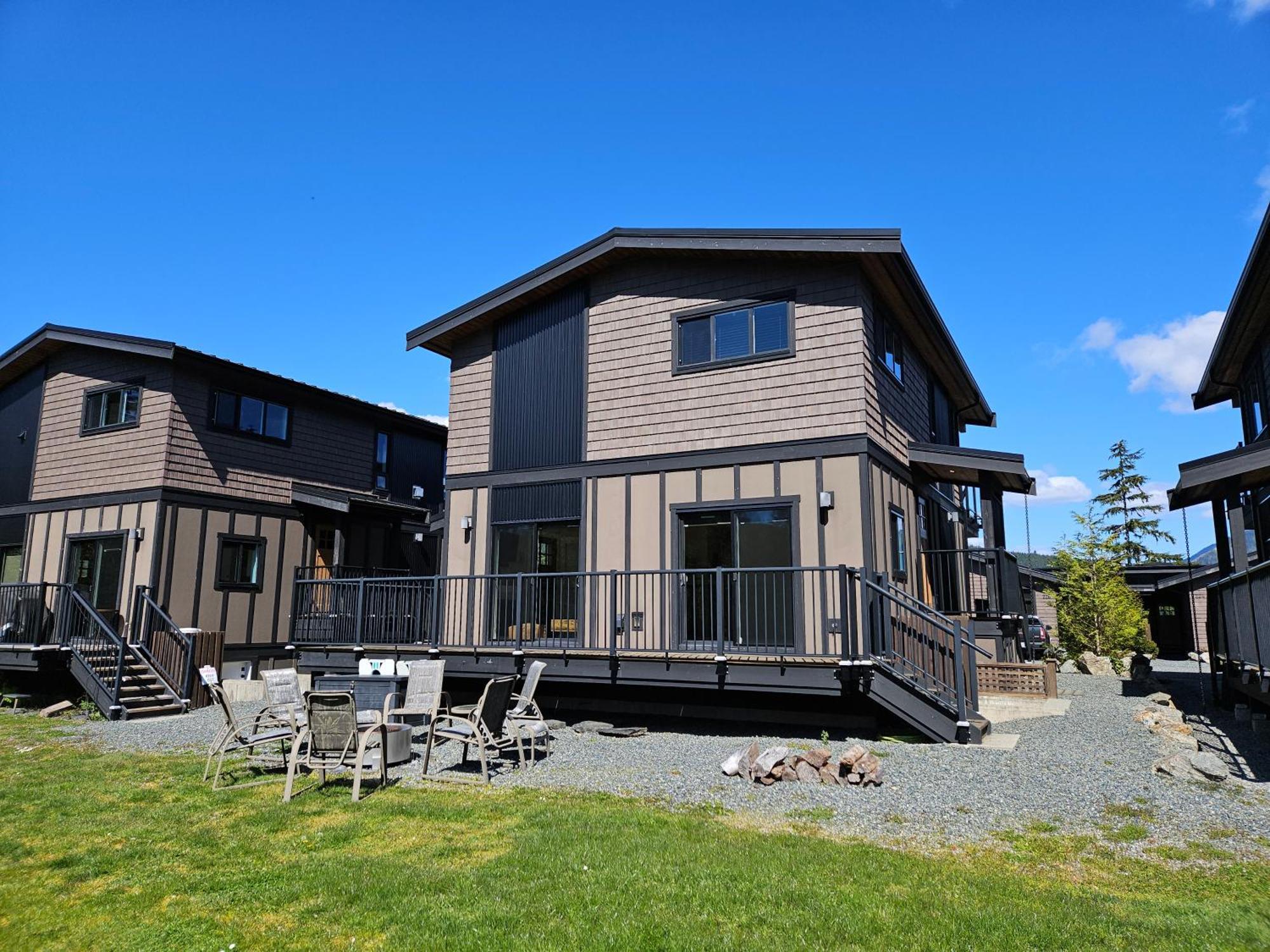 Handsome Dan'S Vacation Cottage Rentals Port Renfrew Chambre photo